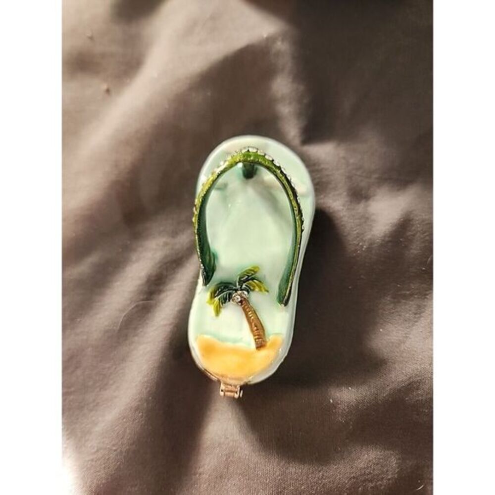 Bejeweled SANDY TOES Sandal‎ w/Palm Tree Trinket Box